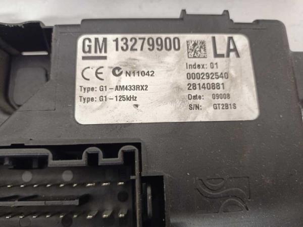 BOITIER COMPLET OPEL CORSA D 1.2 ESSENCE CODE Z12XEP - Vue 3